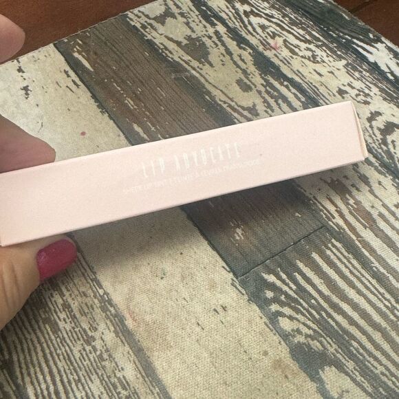 NEW Floss Lip Crayon in Proof - Picture 6 of 7